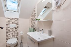 Holiday Villa Lovište Paradise