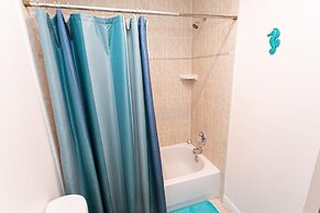 SEA Haven 117 2BR Free Activities Oceanfront Wifi Pool