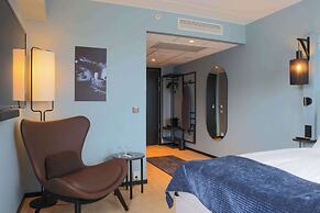 Home Hotel 1624