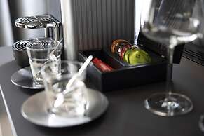 Home Hotel 1624