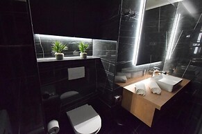 Jazine Lux Apartments