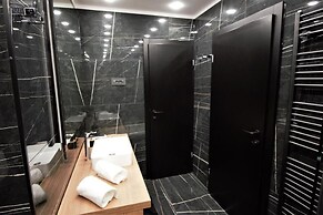 Jazine Lux Apartments