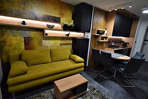 Jazine Lux Apartments