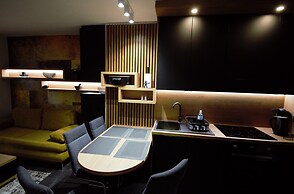 Jazine Lux Apartments