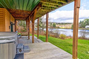 Mount Snow Cabin with Private Hot Tub by RedAwning