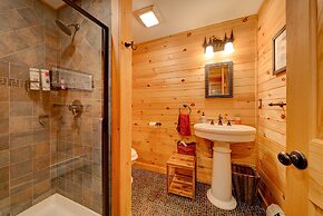 Mount Snow Cabin with Private Hot Tub by RedAwning