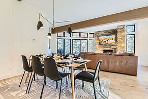 24b Powder Run 2 Bedroom Condo by RedAwning