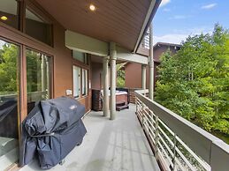 24b Powder Run 2 Bedroom Condo by RedAwning