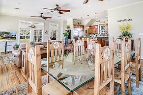 The James Pearl 4 Bedroom Home by RedAwning