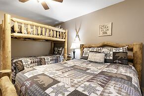 Beaver Creek West S2 - 3 Bedroom 3 Condo by RedAwning