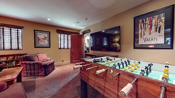 Juniper Ridge 16 5000 sq ft, Grand Chateau at Eagle, Expansive Mountai