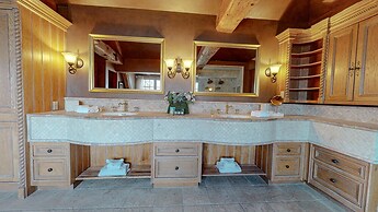 Juniper Ridge 16 5000 sq ft, Grand Chateau at Eagle, Expansive Mountai