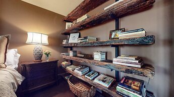 Juniper Ridge 16 5000 sq ft, Grand Chateau at Eagle, Expansive Mountai