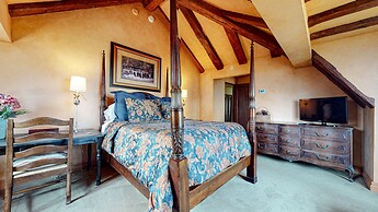 Juniper Ridge 16 5000 sq ft, Grand Chateau at Eagle, Expansive Mountai