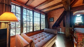 Juniper Ridge 16 5000 sq ft, Grand Chateau at Eagle, Expansive Mountai