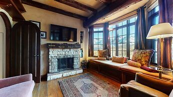 Juniper Ridge 16 5000 sq ft, Grand Chateau at Eagle, Expansive Mountai