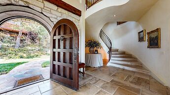 Juniper Ridge 16 5000 sq ft, Grand Chateau at Eagle, Expansive Mountai