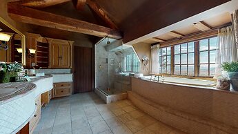 Juniper Ridge 16 5000 sq ft, Grand Chateau at Eagle, Expansive Mountai