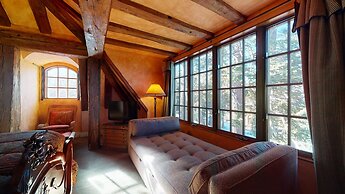 Juniper Ridge 16 5000 sq ft, Grand Chateau at Eagle, Expansive Mountai