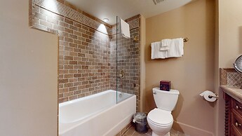 Juniper Ridge 16 5000 sq ft, Grand Chateau at Eagle, Expansive Mountai