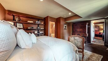 Juniper Ridge 16 5000 sq ft, Grand Chateau at Eagle, Expansive Mountai