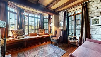 Juniper Ridge 16 5000 sq ft, Grand Chateau at Eagle, Expansive Mountai