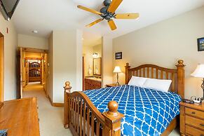 6516 Settlers Creek 2 Bedroom Condo by RedAwning