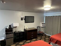 Midway Motel