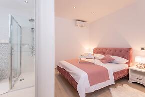 Luxury Apartment Domenica