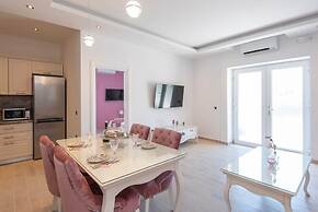 Luxury Apartment Domenica