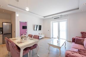 Luxury Apartment Domenica