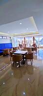 Hays Suites