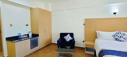 Hays Suites