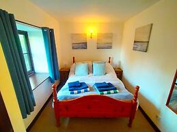 The Long Barn for Families, Walker, Pets & Workers