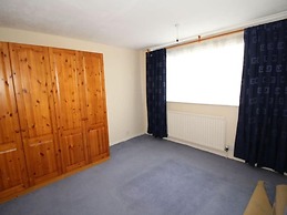 Inviting 5-bed House in Stockport Bramhall