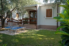 Holiday Apartment Orchidea With Swimming Pool and Private Beach
