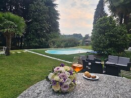 Wonderful Villa Between Como And Milano