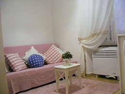 Trastevere, Pretty,central,economic