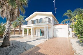 Ayia Napa Holiday Villa At26