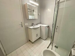 Flat With Shared Pool-beahost