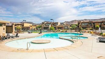 The Estate at the Ledges by RedAwning