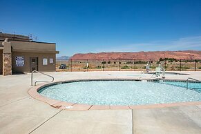 The Estate at the Ledges by RedAwning