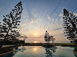 Boulevard Tuscany - 3 Bedroom Pool Villa