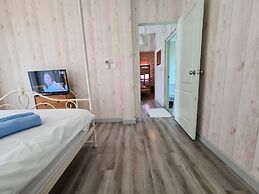 Boulevard Tuscany - 3 Bedroom Pool Villa