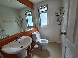 Boulevard Tuscany - 3 Bedroom Pool Villa