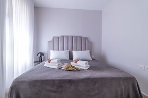 The Haneviim Suites - Isrentals