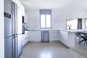 The Haneviim Suites - Isrentals