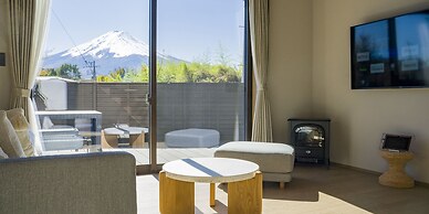 Rakuten STAY Fuji Kawaguchiko Station