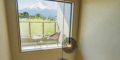 Rakuten STAY Fuji Kawaguchiko Station