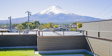 Rakuten STAY Fuji Kawaguchiko Station